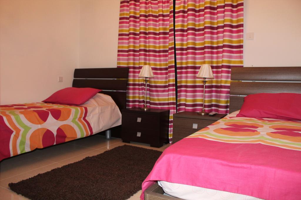 Aurora Apartment Mellieha Ngoại thất bức ảnh